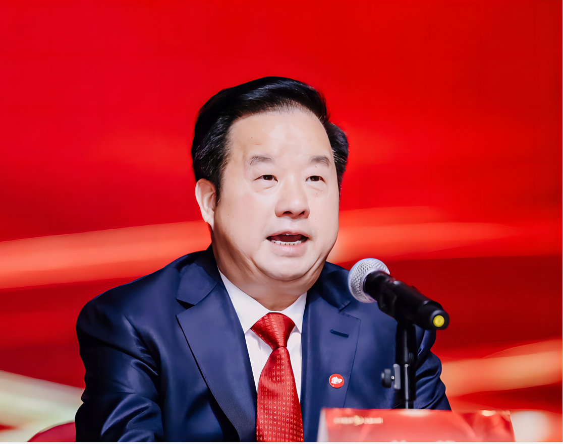 全國(guó)政協(xié)委員、新華聯(lián)集團(tuán)董事局主席傅軍：加大救助受疫情影響嚴(yán)重的行業(yè)與企業(yè) 